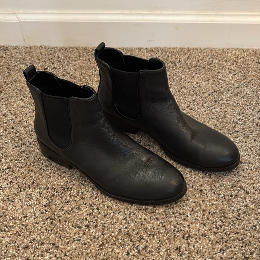Cole Haan landsman leather Chelsea bootie size 8 - Picture 4 of 9